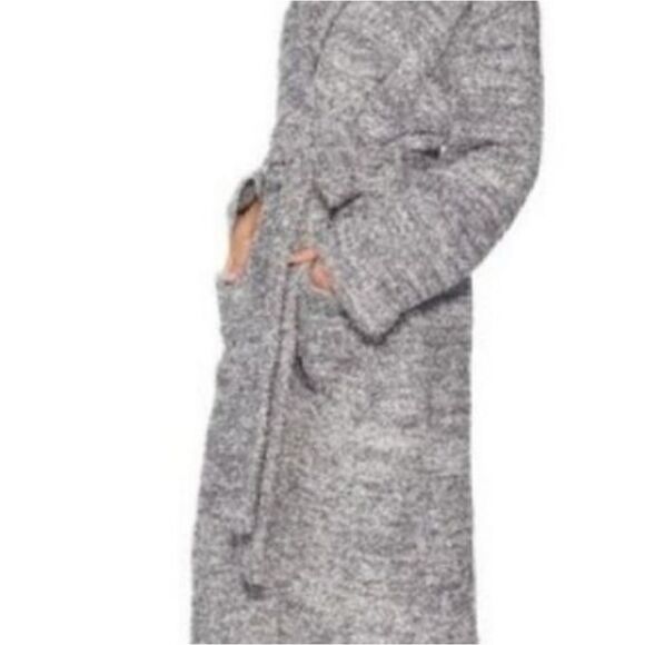 Barefoot dreams cozy chic size 1 robe - Picture 3 of 12